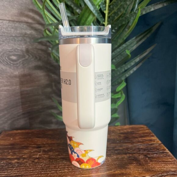 Stanley The Lunar New Year Flowstate Quencher 30oz in Cream Dragon. NIB! - Picture 6 of 16